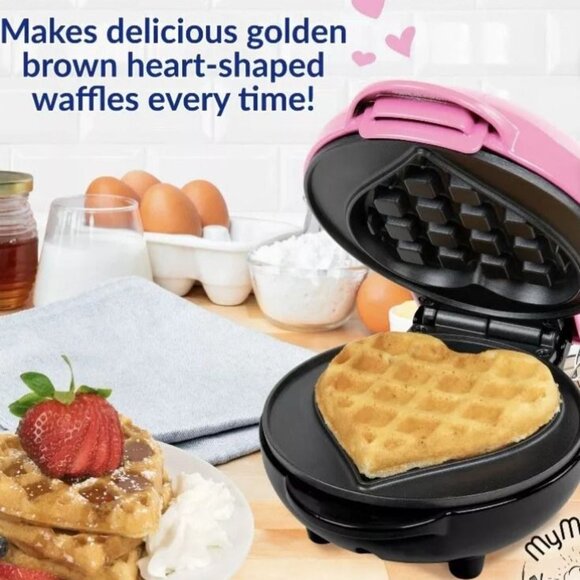 Compact Waffle Maker Heart Shaped MyMini Nostalgia Small Space Non Stick Surface - Picture 10 of 11